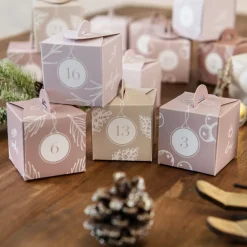 Adventskalender zum Befüllen mit 24 Henkelboxen beere