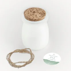 Duftkerze Vanille mit Korkdeckel + Anhänger "Aquarell mit Zweig grün"
