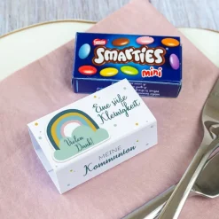 Gastgeschenk Kommunion Junge SMARTIES mini + Banderole Regenbogen