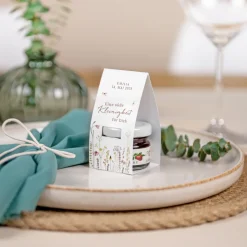 Geschenktäschchen mit Erdbeer Konfitüre 
