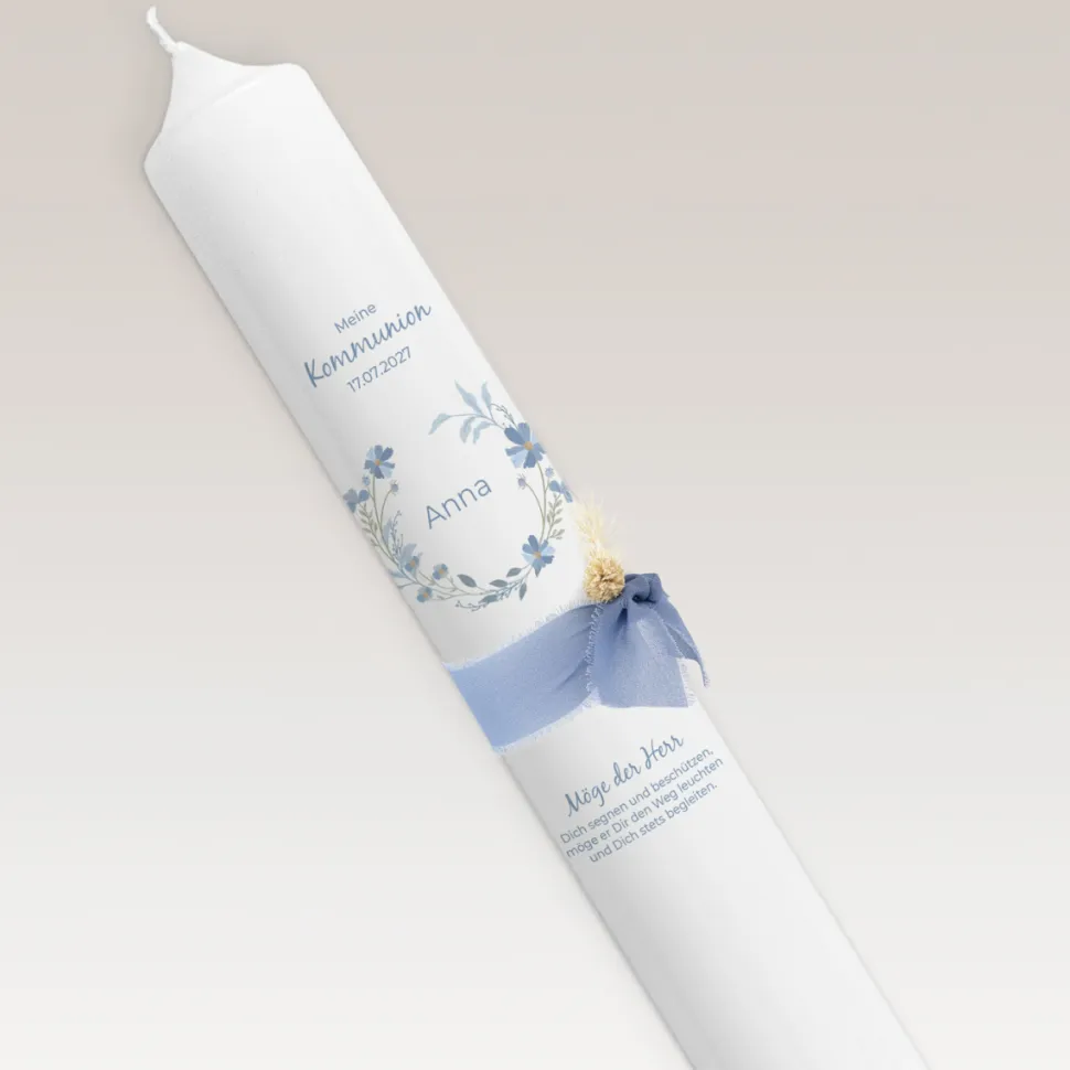 Kommunionkerze Blütenkranz blau schmal