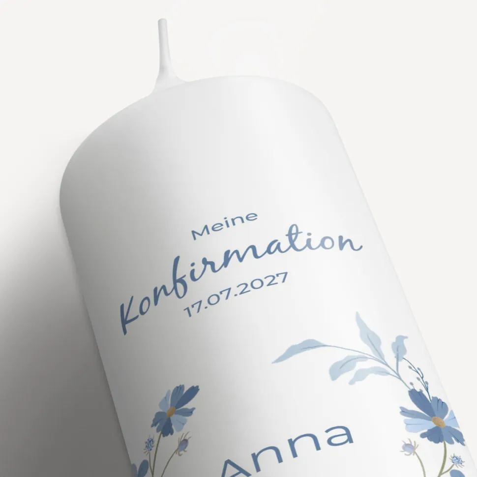 Konfirmationskerze Blütenkranz blau