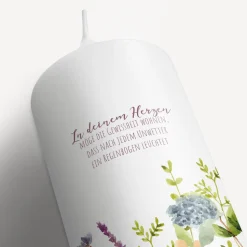 Konfirmationskerze Wildblumenwiese mit Jutebandverzierung