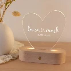 Personalisierte LED-Lampe Herz mit Namen 