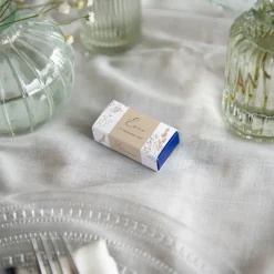 SMARTIES mini mit Banderole "Trockengras"